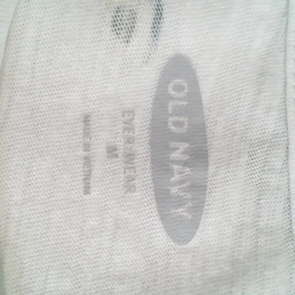 Old Navy white Avocado Tshirt Size M - Picture 3 of 5